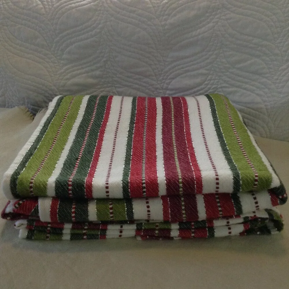 VTG Christmas Tablecloth; 100% Cotton, Striped, White Pines, 54x94